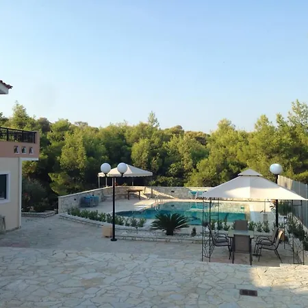 Terra Relaxa Apartment Loutráki